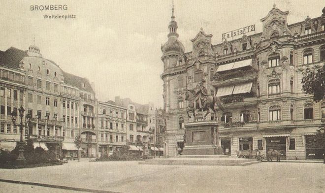 W.Platz.jpg